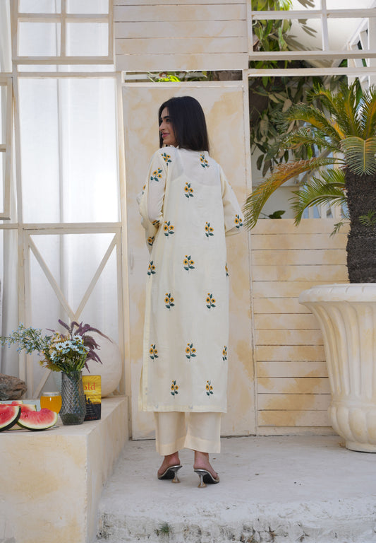 2 Piece Embroidery Lawn